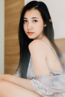 小林初花